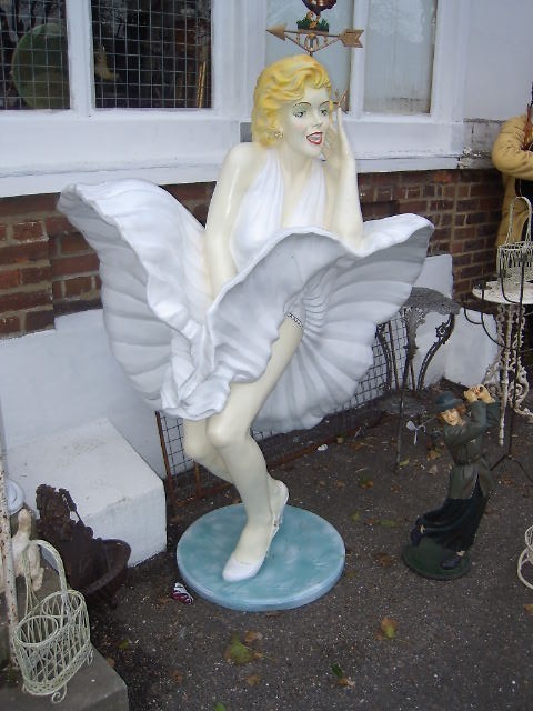 resin statue marilyn monroe the conservatory