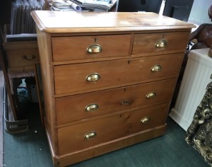 www.theconservatoryhove.co.uk/sussex/antiques/pine_chest