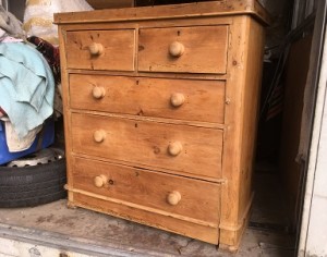 www.theconservatoryhove.co.uk/sussex/antiques/victorian_pine_chest